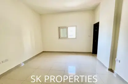 Apartment - 2 Bedrooms - 3 Bathrooms for rent in Muwailih Building - Muwaileh - Sharjah