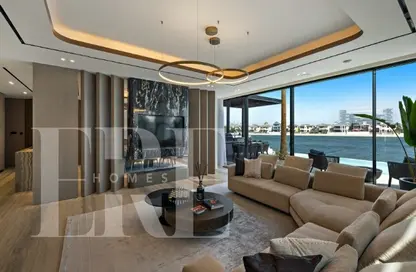 Villa - 4 Bedrooms - 5 Bathrooms for rent in Garden Homes Frond M - Garden Homes - Palm Jumeirah - Dubai