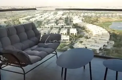 Apartment - 2 Bedrooms - 2 Bathrooms for rent in Golf Gate 2 - DAMAC Hills - Dubai