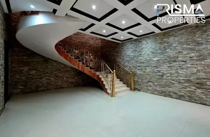 فيلا - 5 غرف نوم - 7 حمامات للايجار في البرشاء 2 - البرشاء - دبي