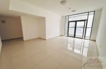 شقة - 2 غرف نوم - 3 حمامات للايجار في بناية مويليح 29 - مويلح - الشارقة شقة - 2 غرف نوم - 3 حمامات للايجار في بناية مويليح 29 - مويلح - الشارقة