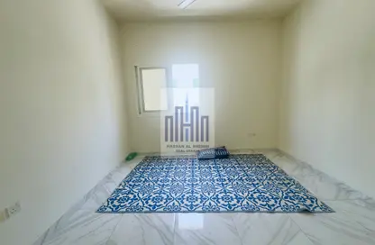 شقة - 1 حمام للايجار في طريق فاير ستاشن - مويلح - الشارقة
