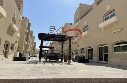 Villa - 7+ Bedrooms - 7+ Bathrooms for rent in Khalifa City A - Khalifa City - Abu Dhabi