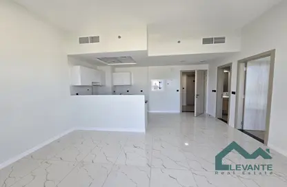 Apartment - 1 Bedroom - 1 Bathroom for rent in Alexis Tower - Downtown Jebel Ali - Dubai