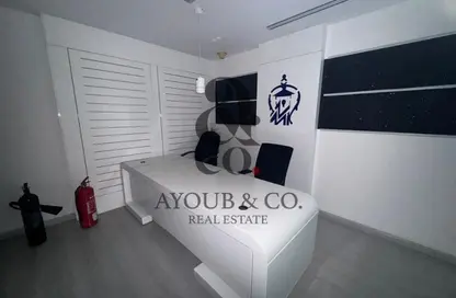 Office Space - Studio - 1 Bathroom for rent in Oxford Tower - Business Bay - Dubai