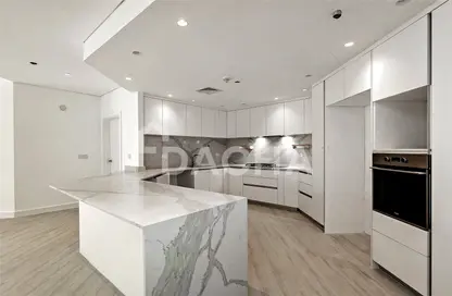 Apartment - 3 Bedrooms - 2 Bathrooms for sale in Al Hallawi - Shoreline Apartments - Palm Jumeirah - Dubai