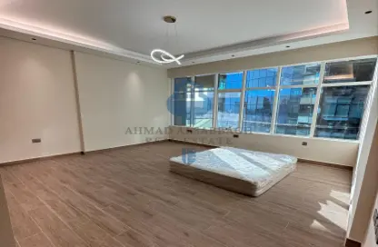 Apartment - 1 Bedroom - 2 Bathrooms for sale in Horizon Towers - Ajman Downtown - Ajman
