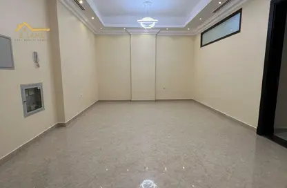 Apartment - 3 Bedrooms - 3 Bathrooms for rent in Al Rawda 3 - Al Rawda - Ajman
