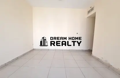 Apartment - 2 Bedrooms - 3 Bathrooms for rent in Sharjah 555 Tower - Al Khan Corniche - Al Khan - Sharjah