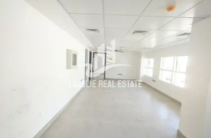 Office Space - Studio - 1 Bathroom for rent in Al Najda Street - Abu Dhabi