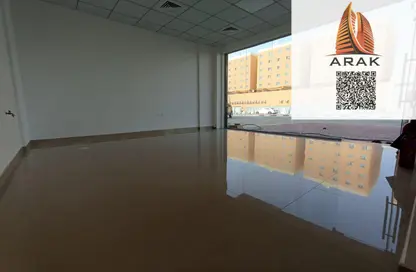 Shop - Studio - 1 Bathroom for rent in Al Jurf 3 - Al Jurf - Ajman Downtown - Ajman