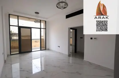 عمارة بالكامل - 3 غرف نوم - 3 حمامات للبيع في برج جلوبال سيتي - مدينة مرموكة - عجمان