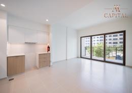 Empty Room image for: Apartment - 2 bedrooms - 3 bathrooms for rent in Golf Views - EMAAR South - Dubai South (Dubai World Central) - Dubai, Image 1