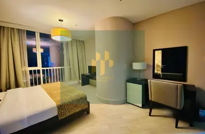 Apartment - 1 Bedroom - 2 Bathrooms for rent in Liwa Centre Towers - Hamdan Street - Abu Dhabi