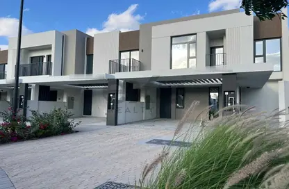 Villa - 4 Bedrooms - 4 Bathrooms for sale in Greenviews 2 - EMAAR South - Dubai South (Dubai World Central) - Dubai