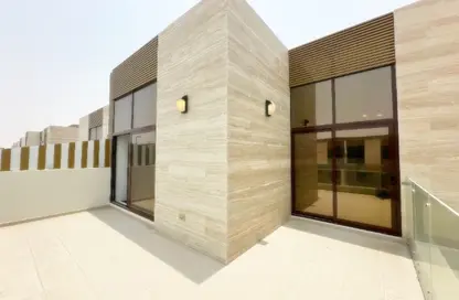 Villa - 4 Bedrooms - 5 Bathrooms for rent in Elie Saab VIE Townhouses - District 11 - Mohammed Bin Rashid City - Dubai