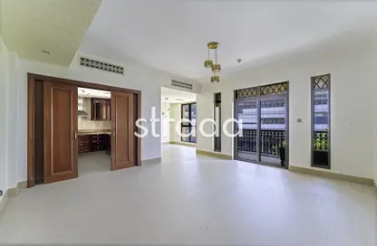 شقة - 2 غرف نوم - 3 حمامات للبيع في زنجبيل 2 - زنجبيل - المدينة القديمة - دبي