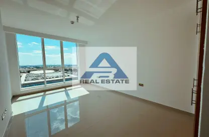 Empty Room image for: Apartment - 3 Bedrooms - 4 Bathrooms for rent in 3 Sails Tower - Corniche Road - Abu Dhabi, Image 1