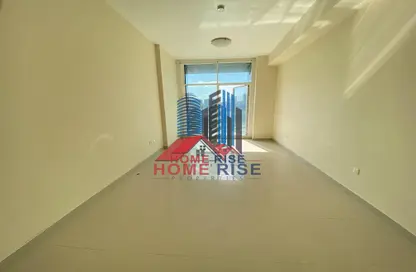 Apartment - 1 Bedroom - 2 Bathrooms for rent in Taliatela Street - Al Nahda - Sharjah