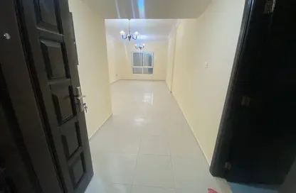 شقة - غرفة نوم - 1 حمام للايجار في برج الملكة - القصباء - الشارقة