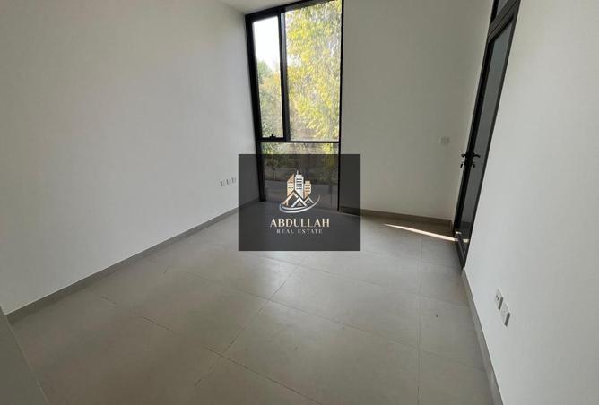 16002736 - Property Image 2