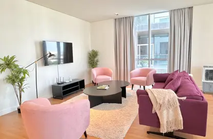 Apartment - 3 Bedrooms - 5 Bathrooms for rent in Building 15 - CityWalk Residential - City Walk - Dubai