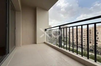 Apartment - 1 Bedroom - 2 Bathrooms for rent in Hayat Boulevard-1B - Hayat Boulevard - Town Square - Dubai