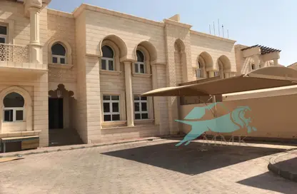 فيلا - 8 غرف نوم - 8 حمامات للايجار في كمباوند فيلات - مدينة خليفة - أبوظبي
