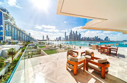 Apartment - 4 Bedrooms - 5 Bathrooms for sale in FIVE Palm Jumeirah - Palm Jumeirah - Dubai
