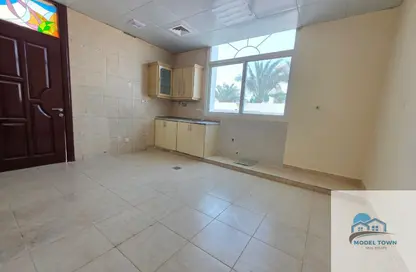 Apartment - Studio - 1 Bathroom for rent in Khalifa City A Villas - Khalifa City A - Khalifa City - Abu Dhabi