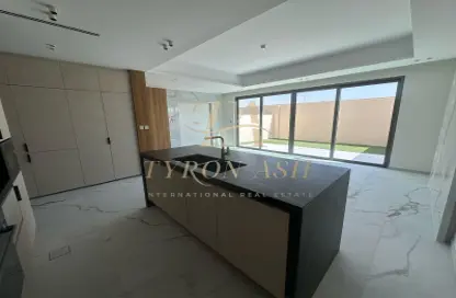 Townhouse - 3 Bedrooms - 4 Bathrooms for sale in Jasmine Lane - Jumeirah Golf Estates - Dubai