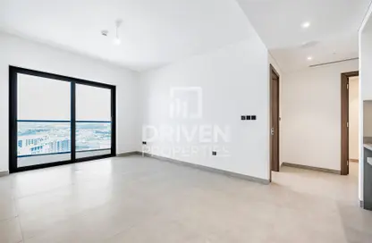 Apartment - 1 Bedroom - 2 Bathrooms for sale in Waves Grande - Sobha Hartland - Mohammed Bin Rashid City - Dubai