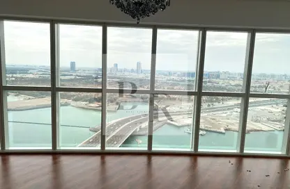 Apartment - 2 Bedrooms - 3 Bathrooms for rent in RAK Tower - Marina Square - Al Reem Island - Abu Dhabi