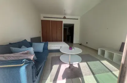 Apartment - Studio - 1 Bathroom for rent in Al Dhafra 3 - Al Dhafra - Greens - Dubai