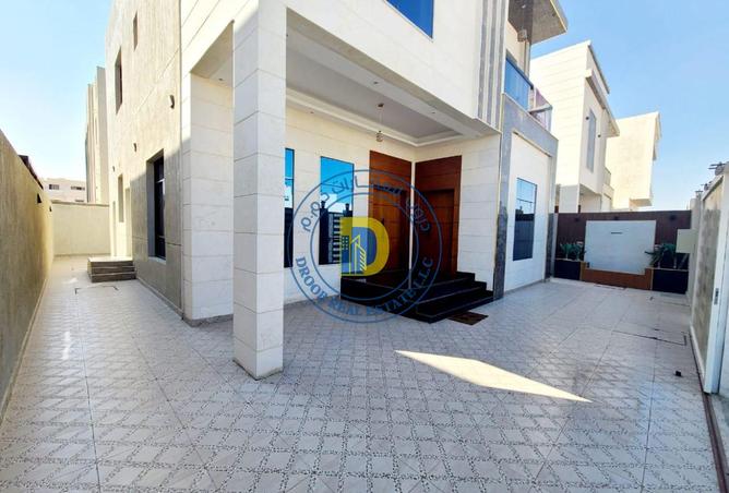 15762909 - صورة العقار 2