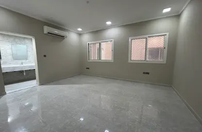 Apartment - 2 Bedrooms - 3 Bathrooms for rent in Mohamed Bin Zayed City Villas - Mohamed Bin Zayed City - Abu Dhabi