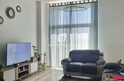 Apartment - 2 Bedrooms - 3 Bathrooms for sale in Azizi Star - Al Furjan - Dubai