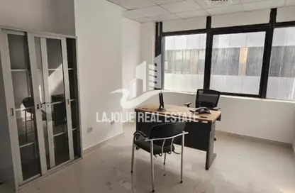 Office Space - Studio for rent in Hamdan Street - Abu Dhabi