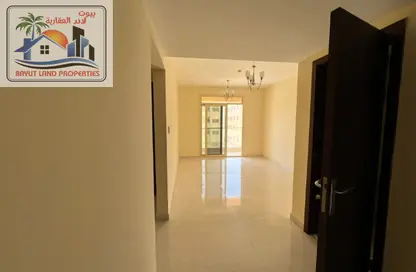 شقة - غرفة نوم - 2 حمامات للايجار في مجمع مويلح - تجارية مويلح - الشارقة