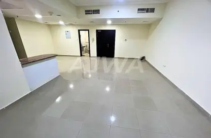 Apartment - 2 Bedrooms - 3 Bathrooms for rent in Lake City Tower - JLT Cluster D - Jumeirah Lake Towers - Dubai