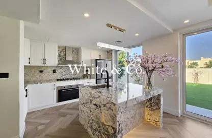 Villa - 2 Bedrooms - 3 Bathrooms for sale in Springs 10 - The Springs - Dubai