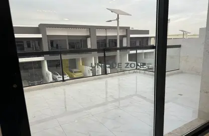 تاون هاوس - 3 غرف نوم - 4 حمامات للايجار في جبل علي - دبي