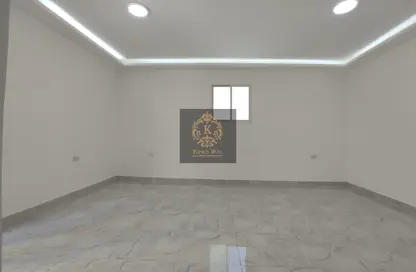 شقة - 1 حمام للايجار في مركز محمد بن زايد - مدينة محمد بن زايد - أبوظبي