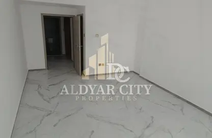 شقة - غرفة نوم - 2 حمامات للايجار في 1 الجرف - الجرف - عجمان وسط المدينة - عجمان