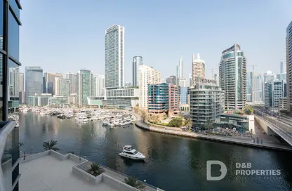 Apartment - 3 Bedrooms - 3 Bathrooms for sale in Marina Wharf 2 - Marina Wharf - Dubai Marina - Dubai
