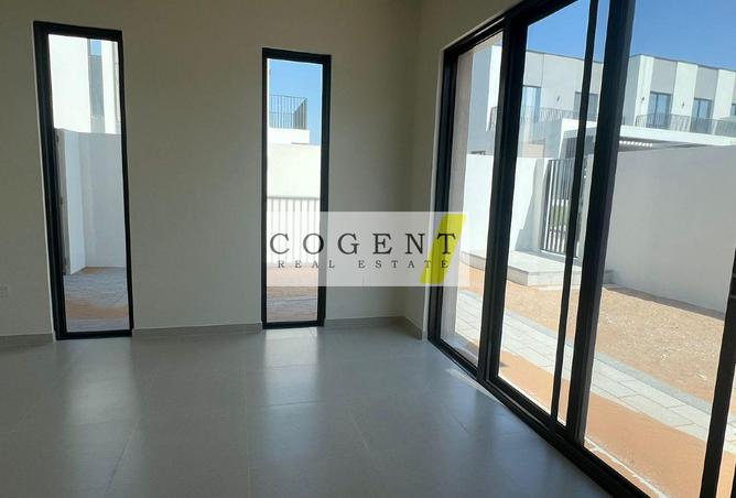 15995111 - صورة العقار 3