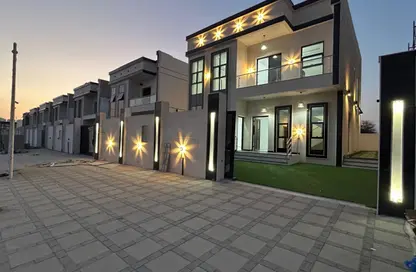 فيلا - 3 غرف نوم - 5 حمامات للبيع في الحليو 2 - الحليو - عجمان