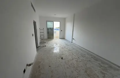 Apartment - 1 Bedroom - 2 Bathrooms for rent in Al Jurf 2 - Al Jurf - Ajman Downtown - Ajman
