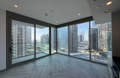 شقة - 1 حمام للبيع في بنينسولا ثري - بنينسولا - الخليج التجاري - دبي