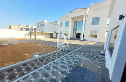 Villa - 6 Bedrooms for rent in Al Shamkha - Abu Dhabi